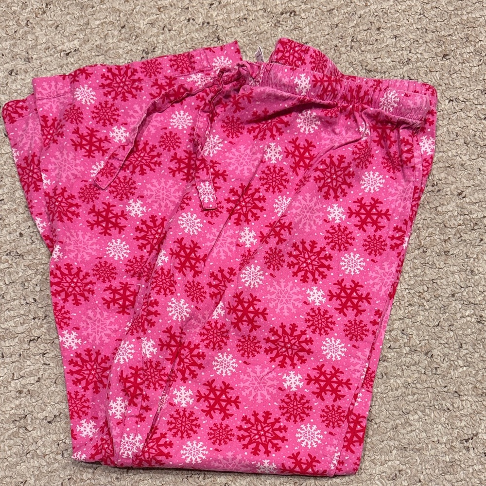 Vineyard Vines Girls Pink Snowflake Pajama Bottoms